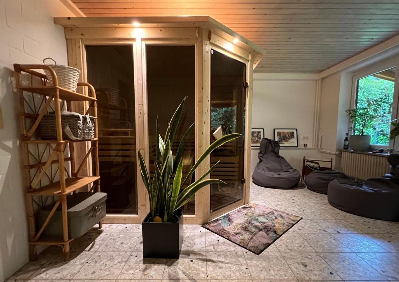 Aussergewoehnliches Haus Mit Sauna, Kamin Und Garten Wilhelmshaven Exterior photo